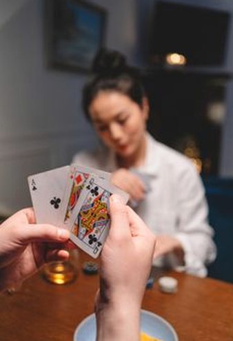 cần nhận biết dấu hiệu nghiện